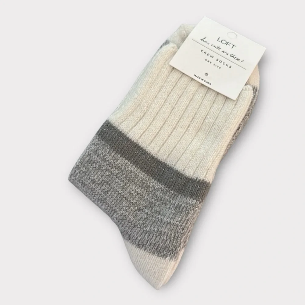 🍁🆕 LOFT “how cute are these” Crew Socks. One Size. NWT.